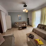 Appartement Queen Aspri 3' Min To The Beach! Antikyra