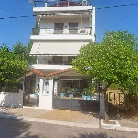 Apartment Queen Aspri 3' Min To The Beach! Antikyra